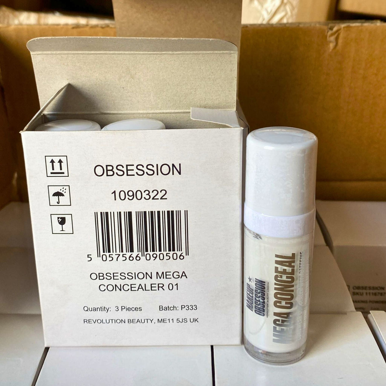 Makeup Obsession Mega Conceal Longwear Concealer