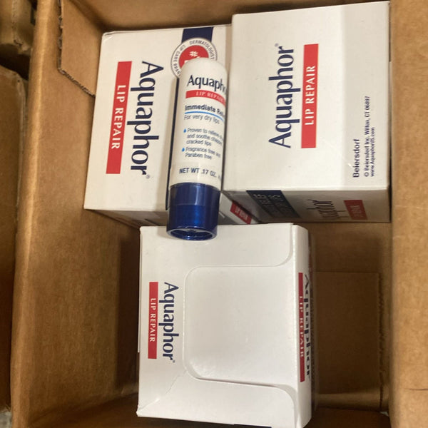 Aquaphor Lip Repair Immediate Relief for Very Dry Lips