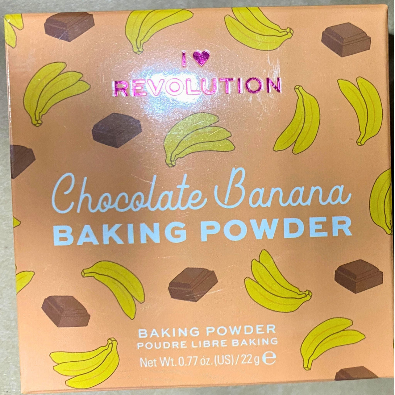 I Heart Revolution Chocolate Banana Scented Baking Powder